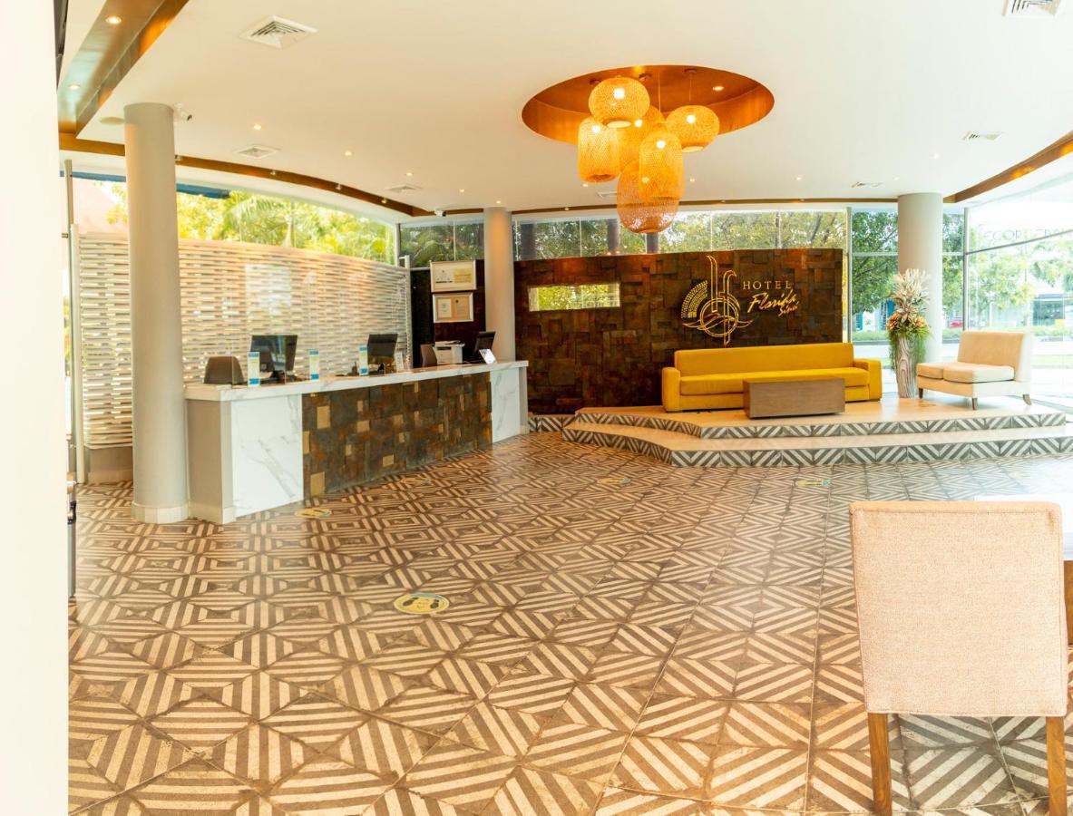 Hotel Florida Sinu มอนเตริอา ภายนอก รูปภาพ