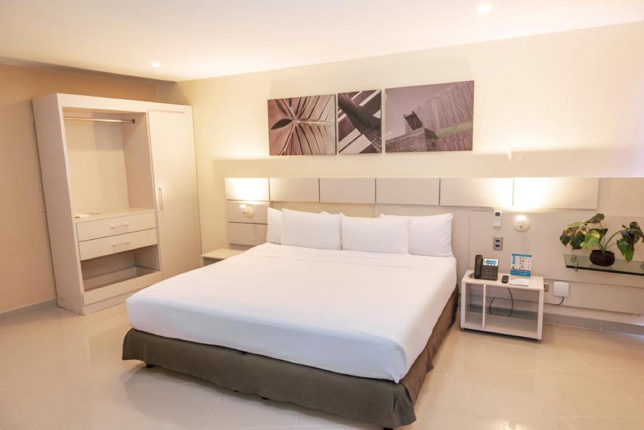 Hotel Florida Sinu มอนเตริอา ภายนอก รูปภาพ