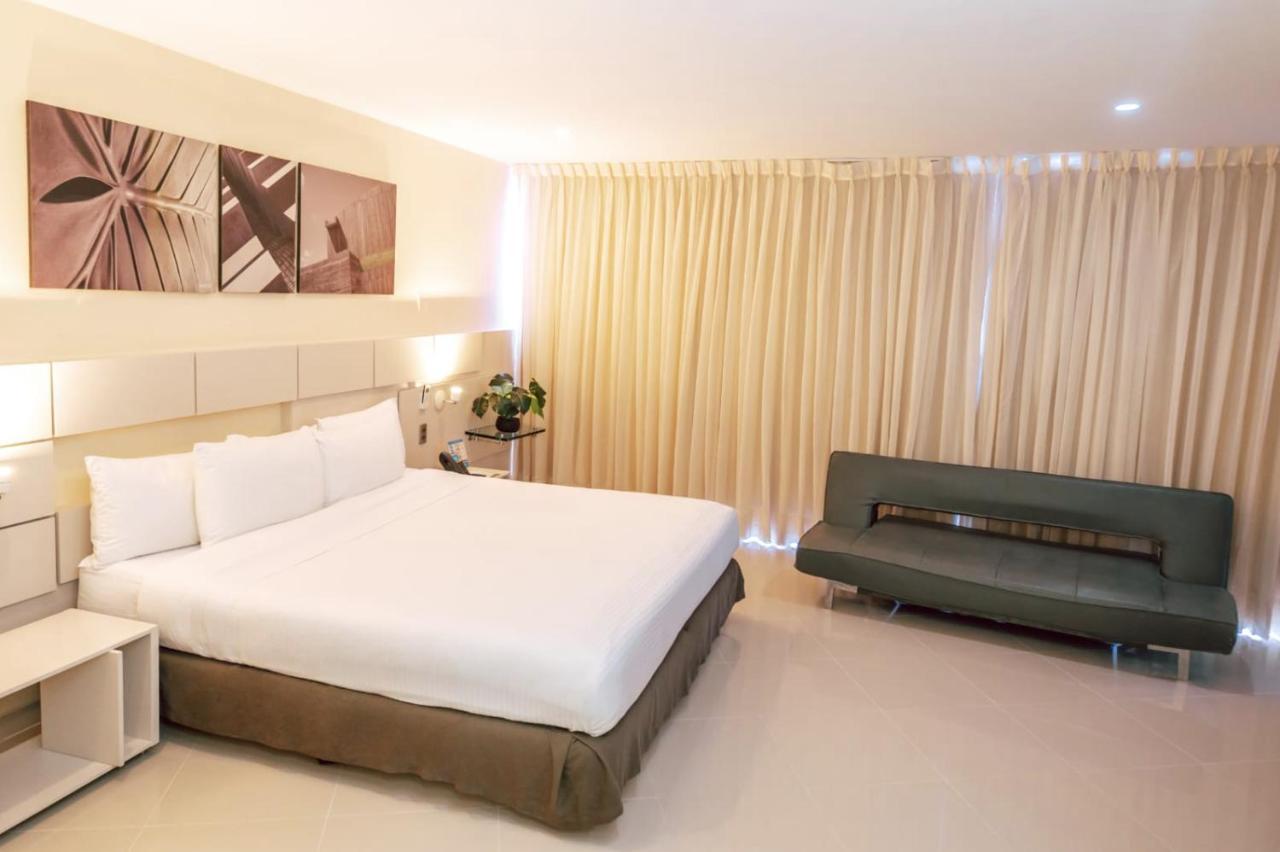 Hotel Florida Sinu มอนเตริอา ภายนอก รูปภาพ