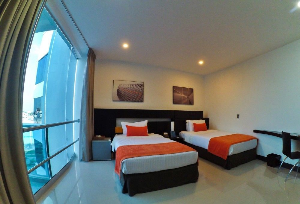 Hotel Florida Sinu มอนเตริอา ภายนอก รูปภาพ